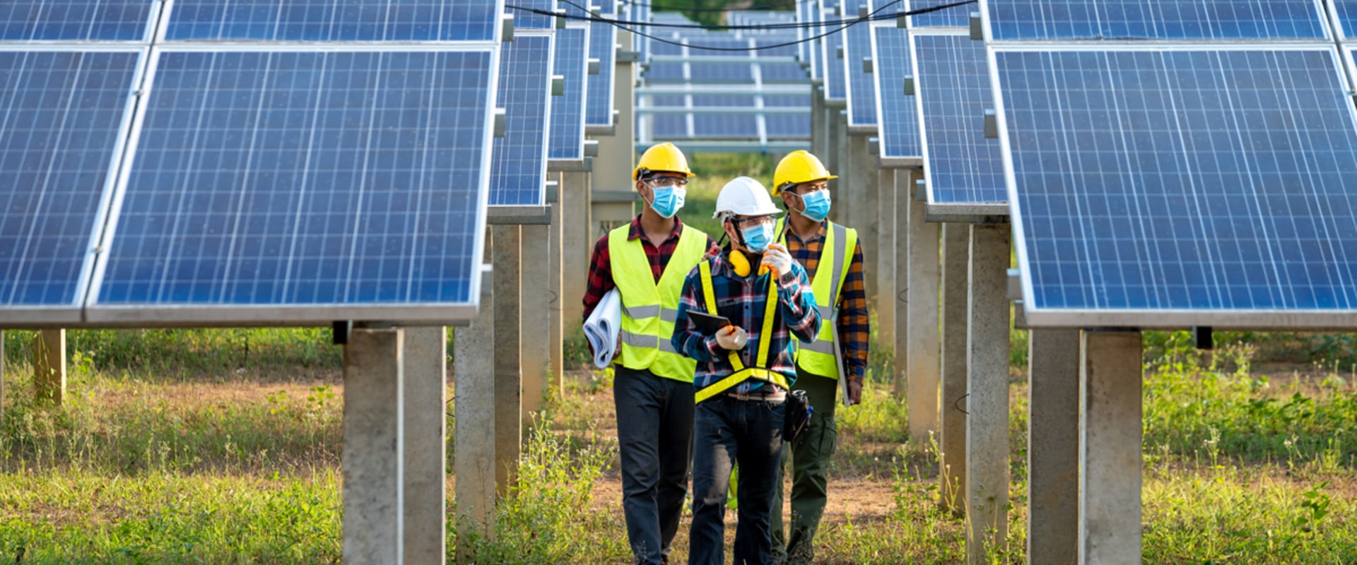 Maximizing Solar Energy Projects with Financial Reporting and Analysis Tools